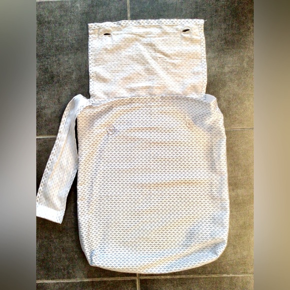 NEW Set of White/Blue Pattern and Grey Utility Pouches - Picture 5 of 5